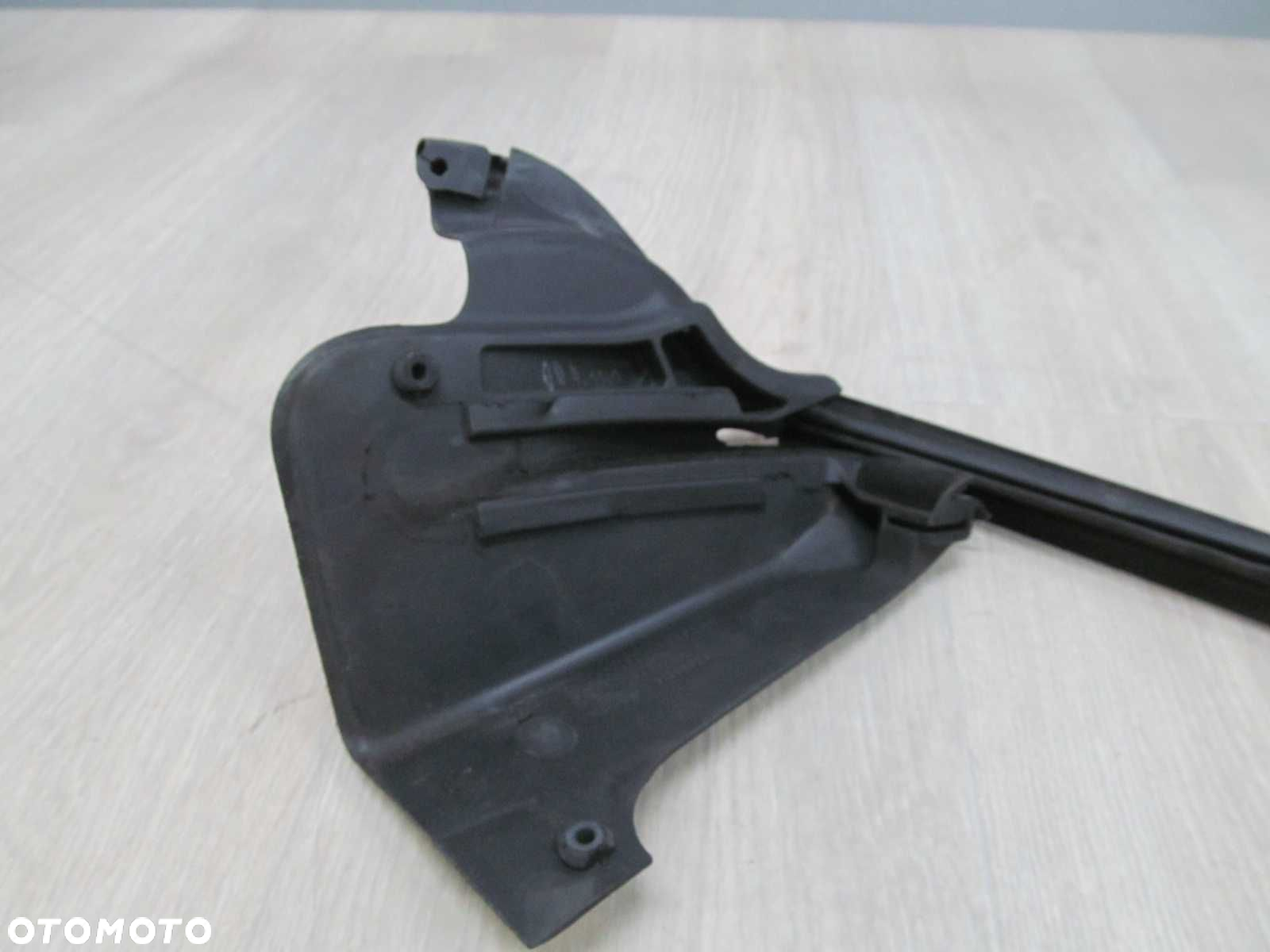 VOLVO C70 06-13 USZCZELKA DRZWI PRAWA 31256623 - 5