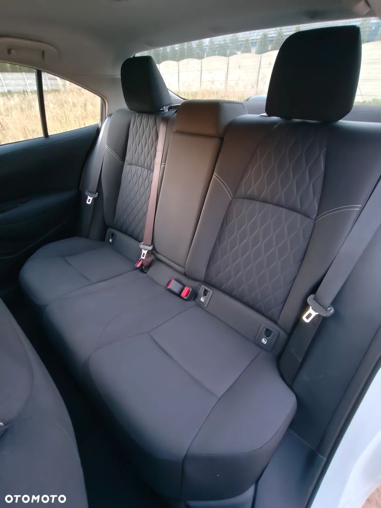 Toyota Corolla - 20