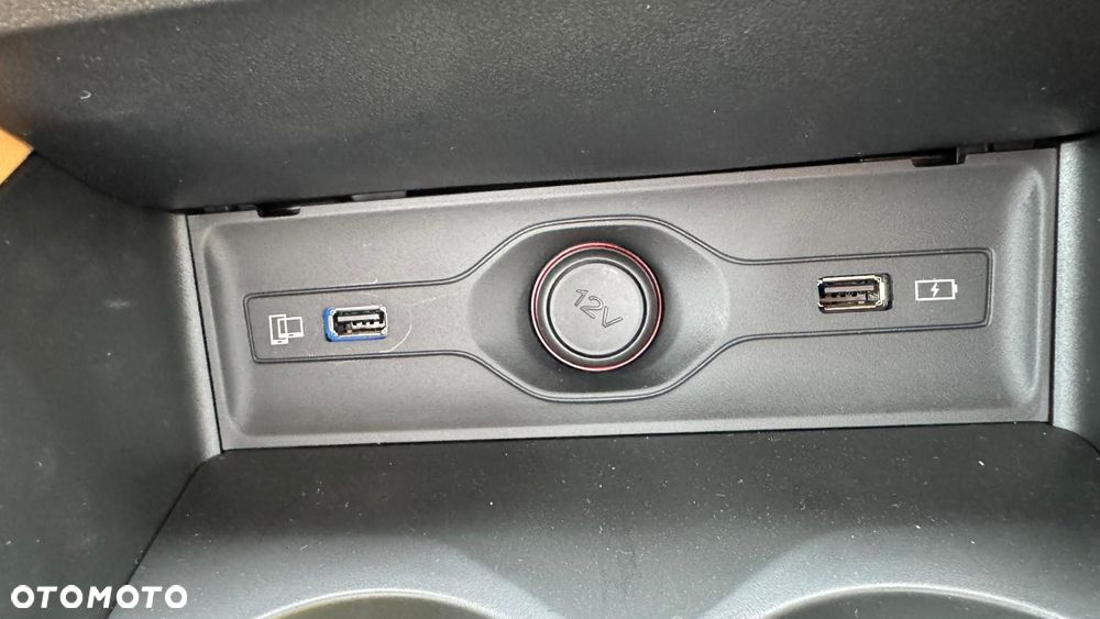 MG HS 1.5 T-GDI Exclusive DCT - 17