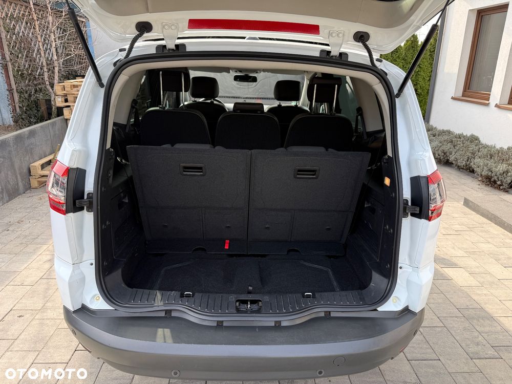 Ford S-Max 2.0 TDCi DPF Titanium - 36