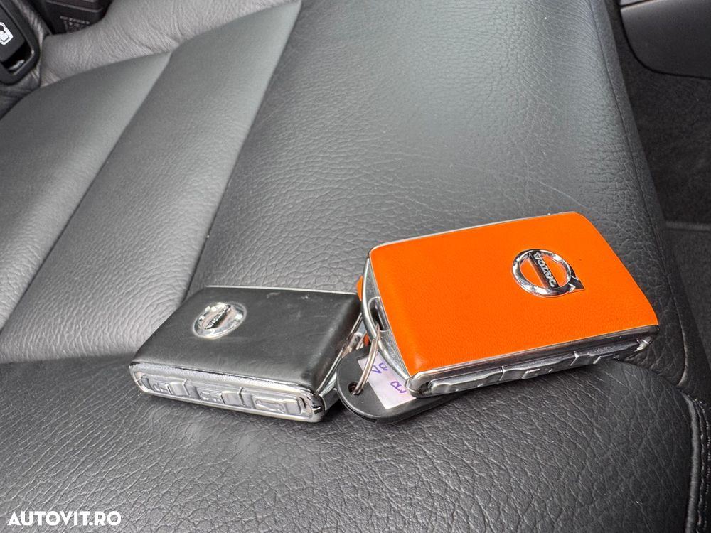 Volvo S60 T8 Recharge AWD Geartronic Inscription - 6