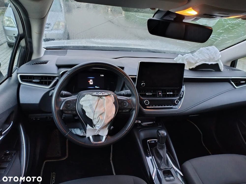 Toyota Corolla - 19