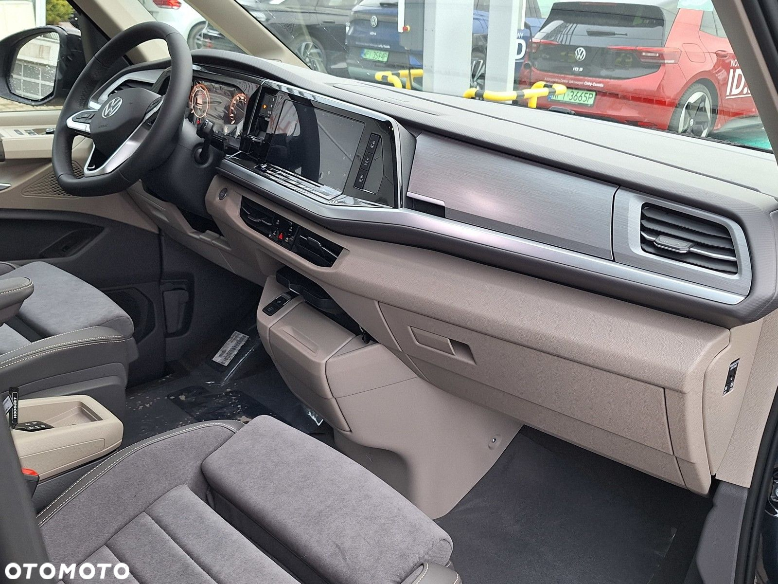 Volkswagen Multivan - 19