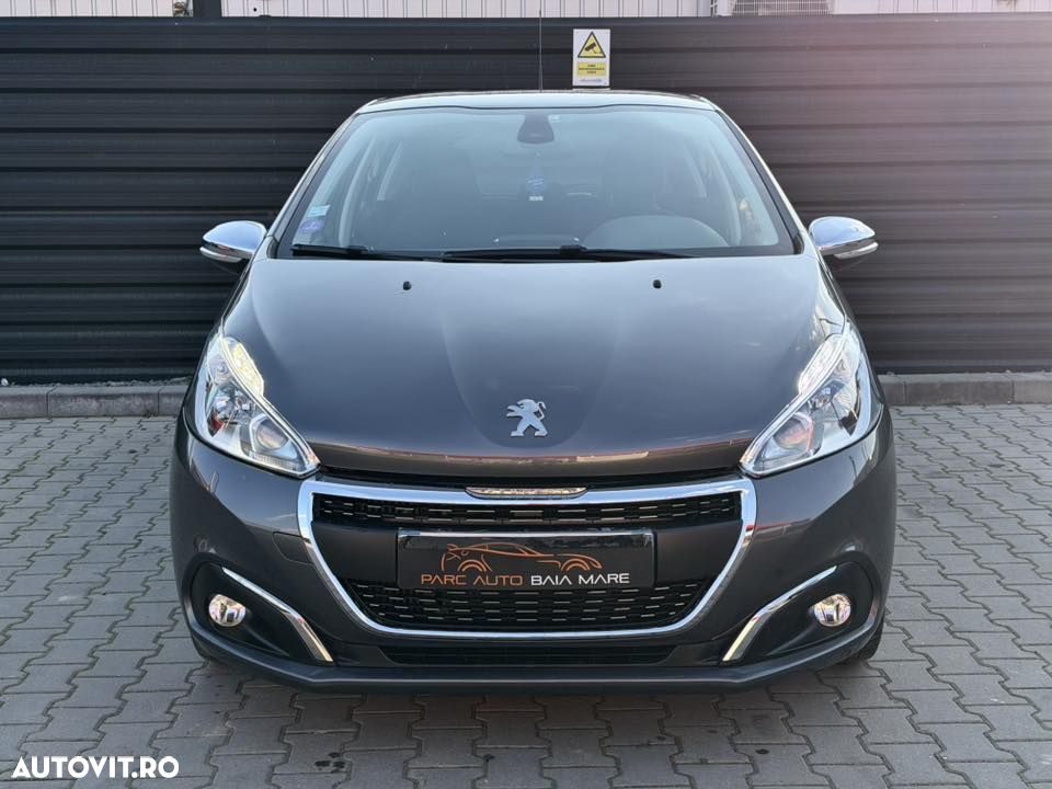 Peugeot 208 PureTech 110 Stop & Start EAT6 Allure - 9