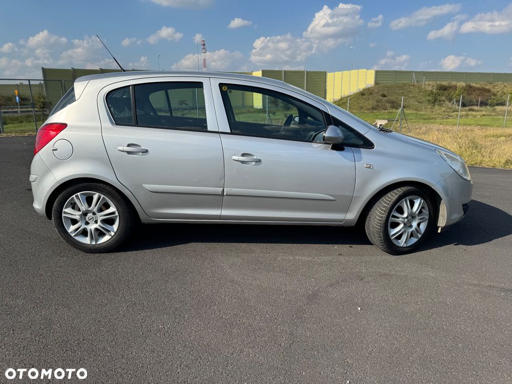 Opel Corsa - 6