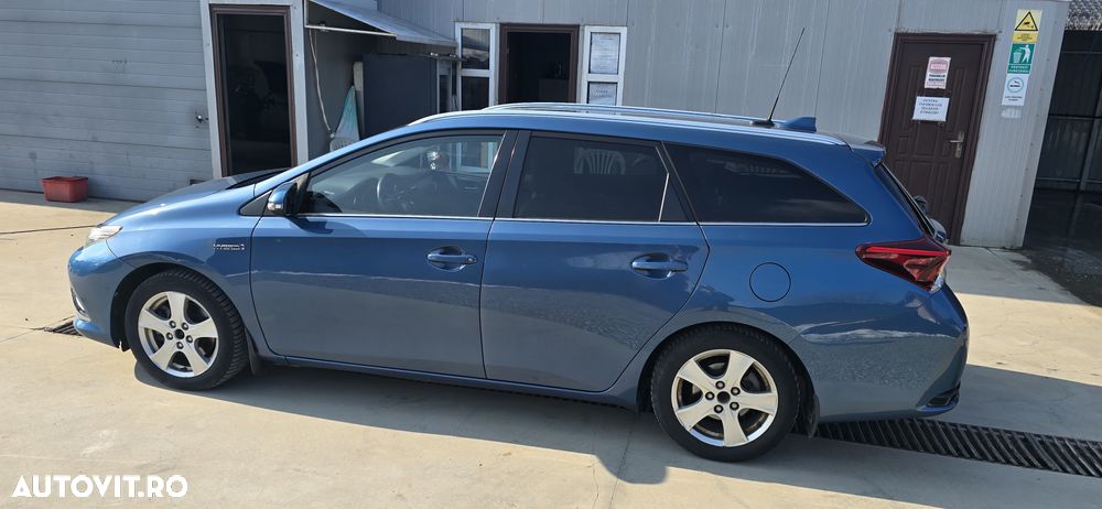 Toyota Auris 1.8 L VVT-i Sol - 7