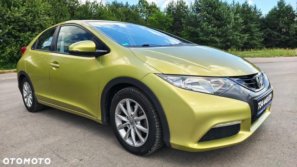 Honda Civic 1.8 i-VTEC Sport Black Edition - 17