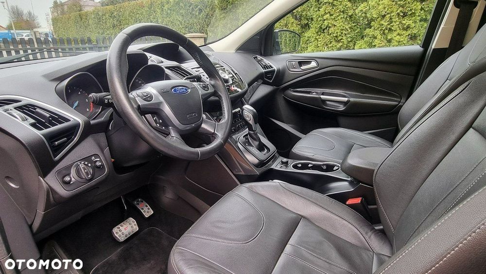 Ford Kuga - 13
