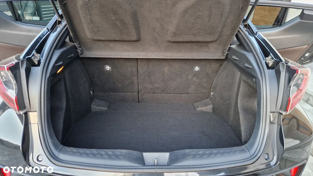 Toyota C-HR 1.8 Hybrid Prestige - 33