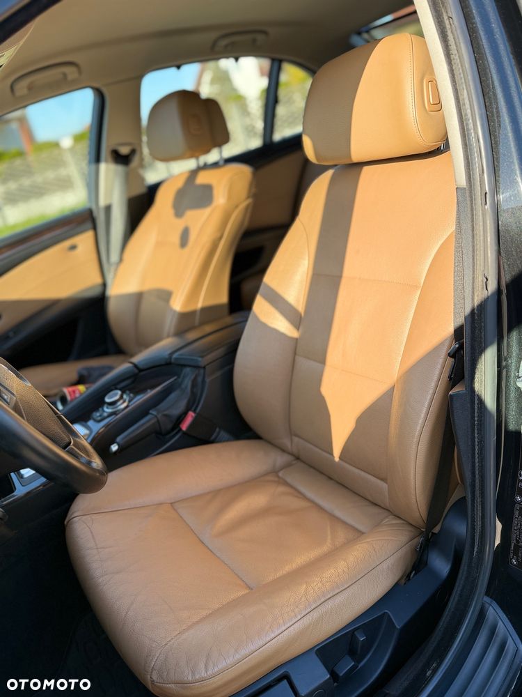 BMW Seria 5 - 30