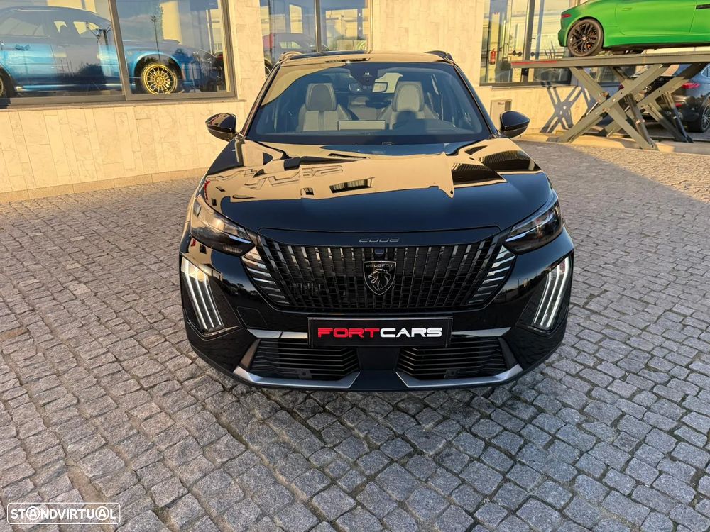 Peugeot 2008 1.2 PureTech GT Pack EAT8 - 4