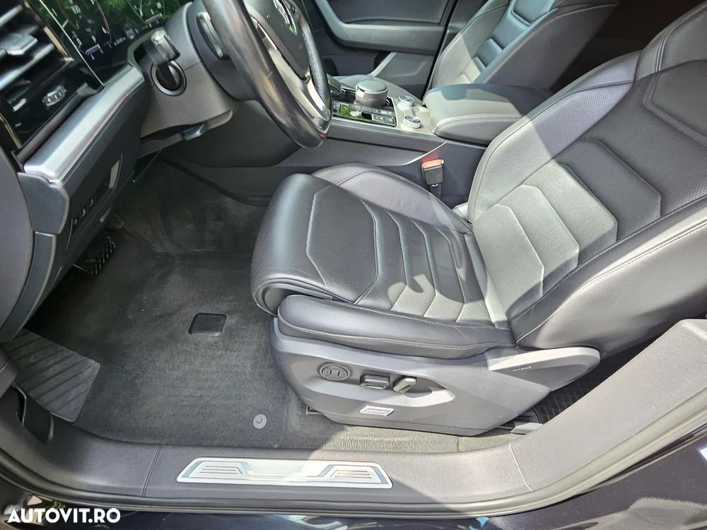 Volkswagen Touareg V6 TDI Elegance - 14