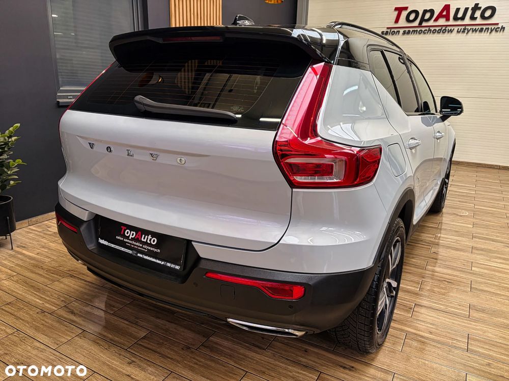 Volvo XC 40 D3 SCR R-Design - 8