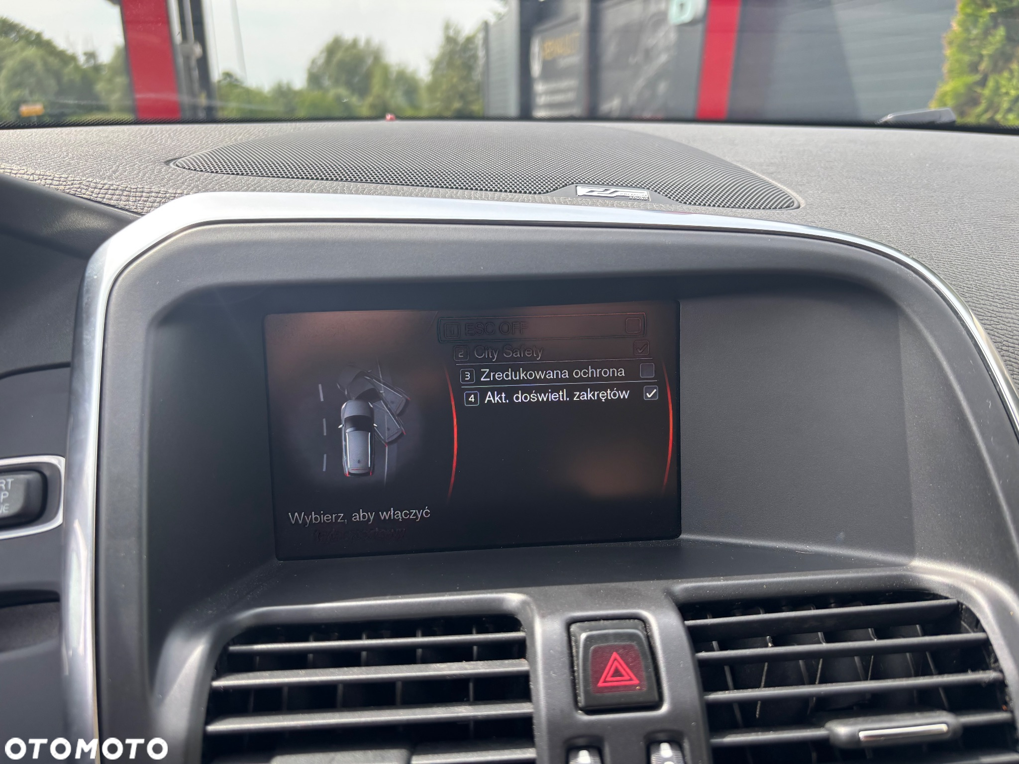 Volvo XC 60 2.4D AWD RDesign - 20