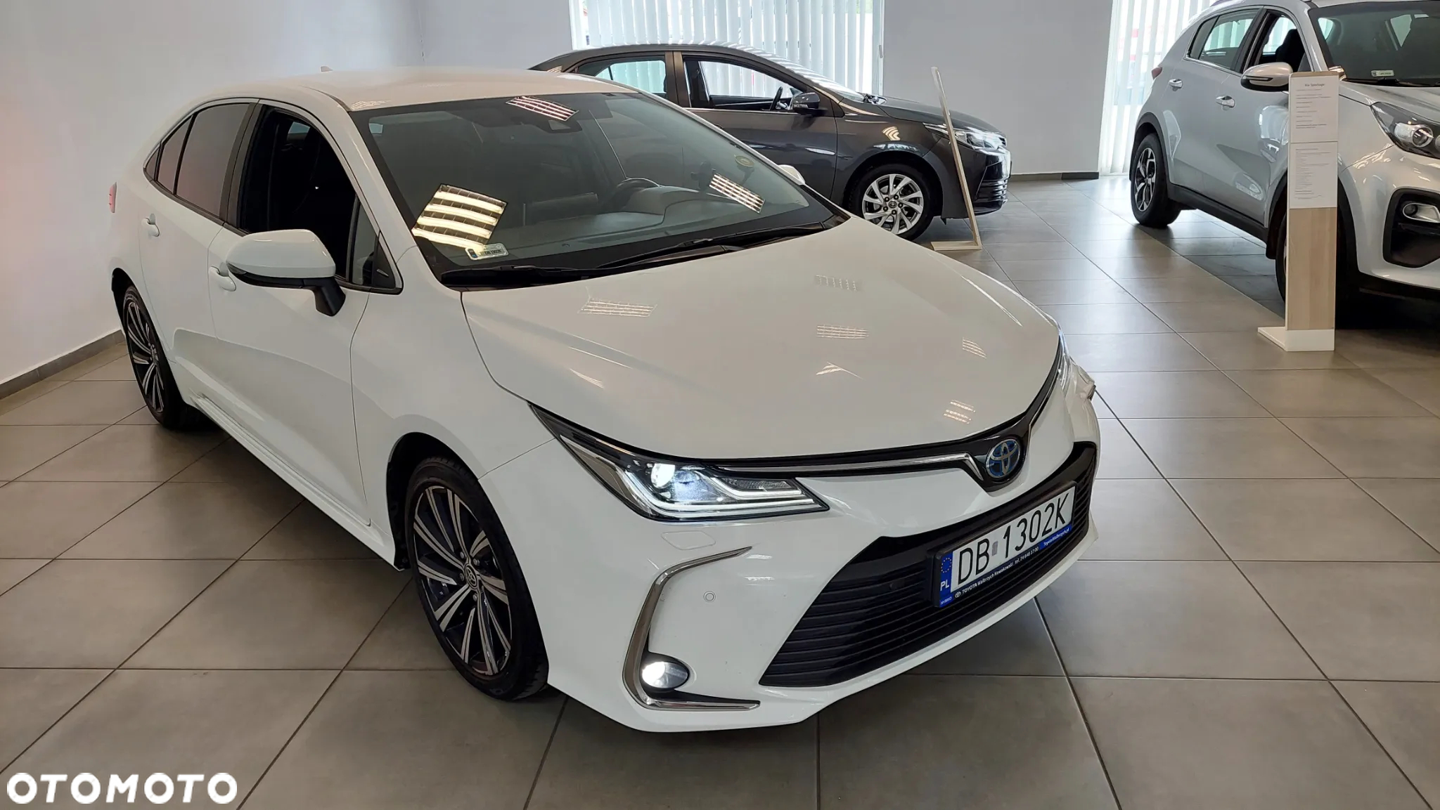 Toyota Corolla 1.8 Hybrid Comfort - 6