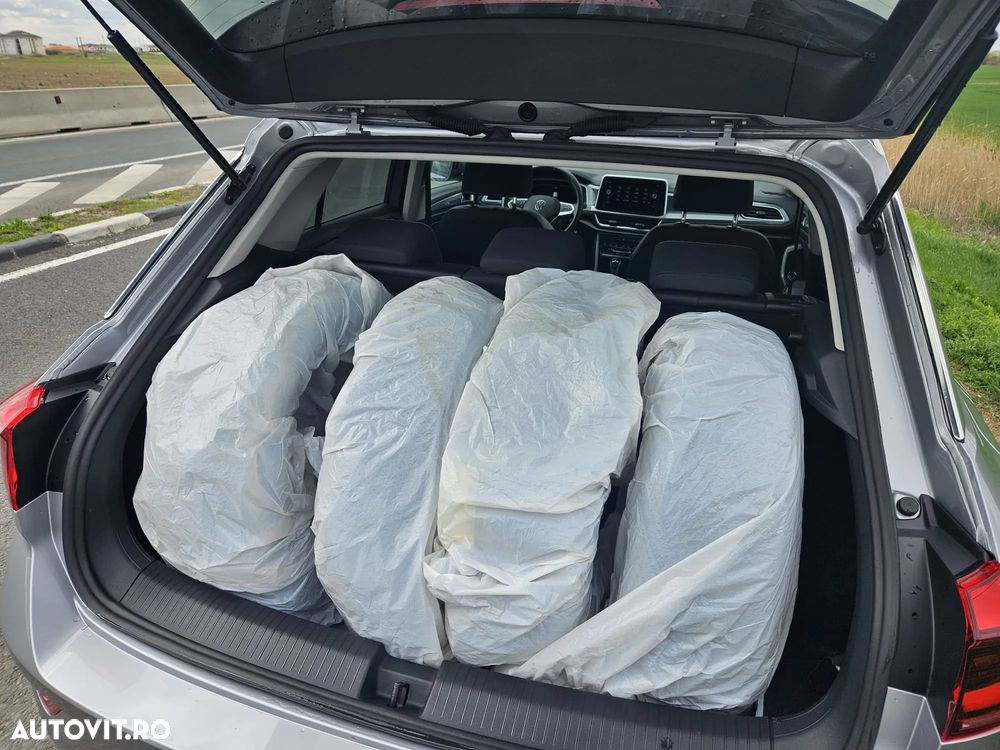 Volkswagen T-Roc 1.5 TSI DSG R-Line - 31