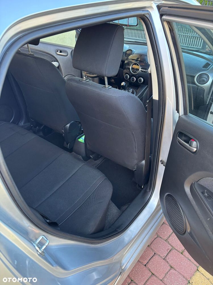 Mazda 2 - 11