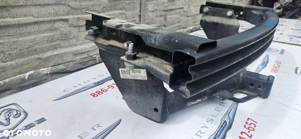 Dodge Durango III LIFT Hak holowniczy Belka haka holowniczego Instalacja - 9