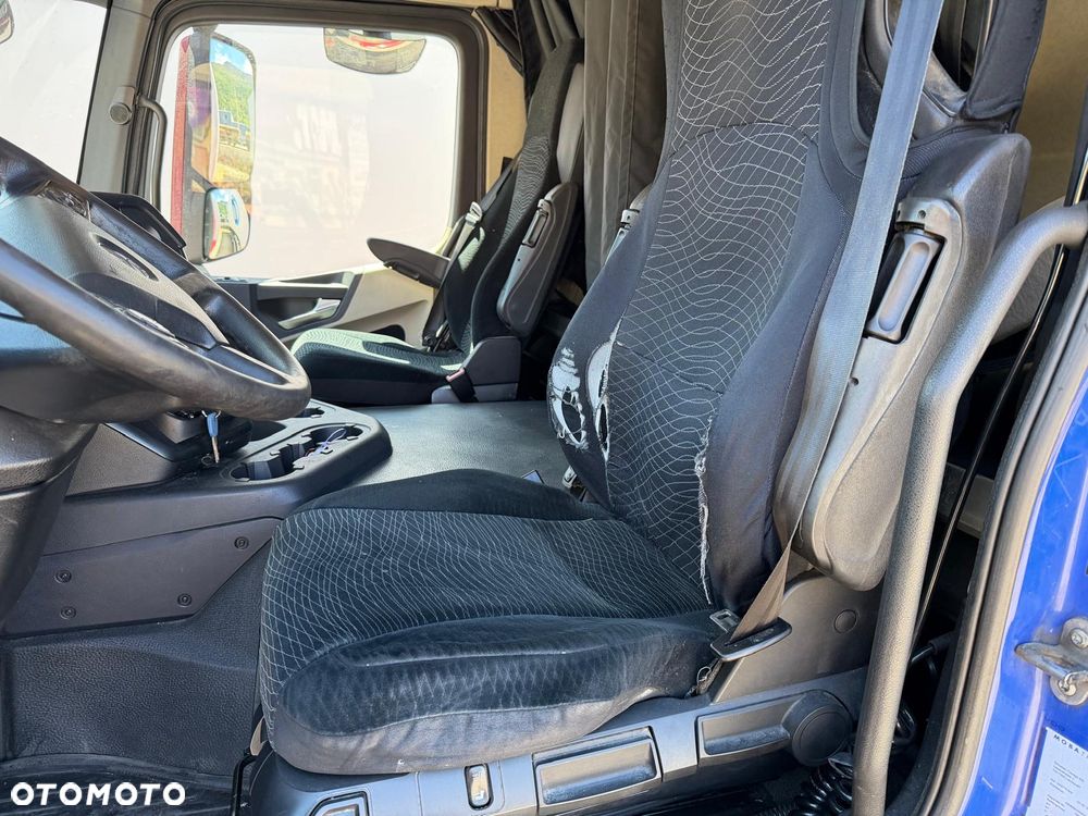 Mercedes-Benz ACTROS - 5