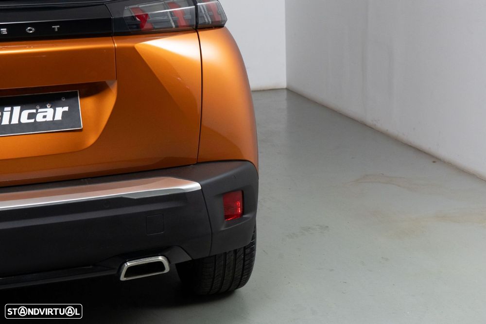 Peugeot 2008 1.2 PureTech Allure Pack EAT8 - 17