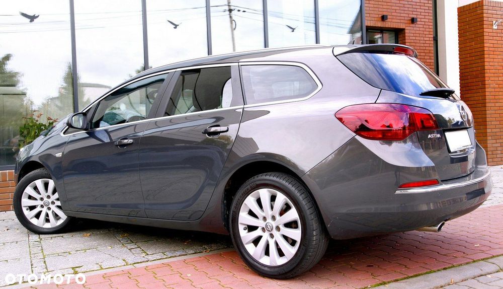 Opel Astra 2.0 CDTI Automatik Exklusiv - 35