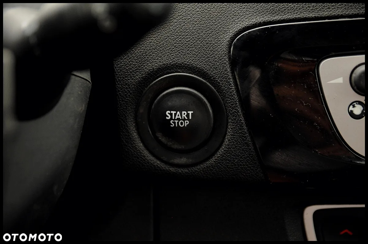 Renault Scenic - 25