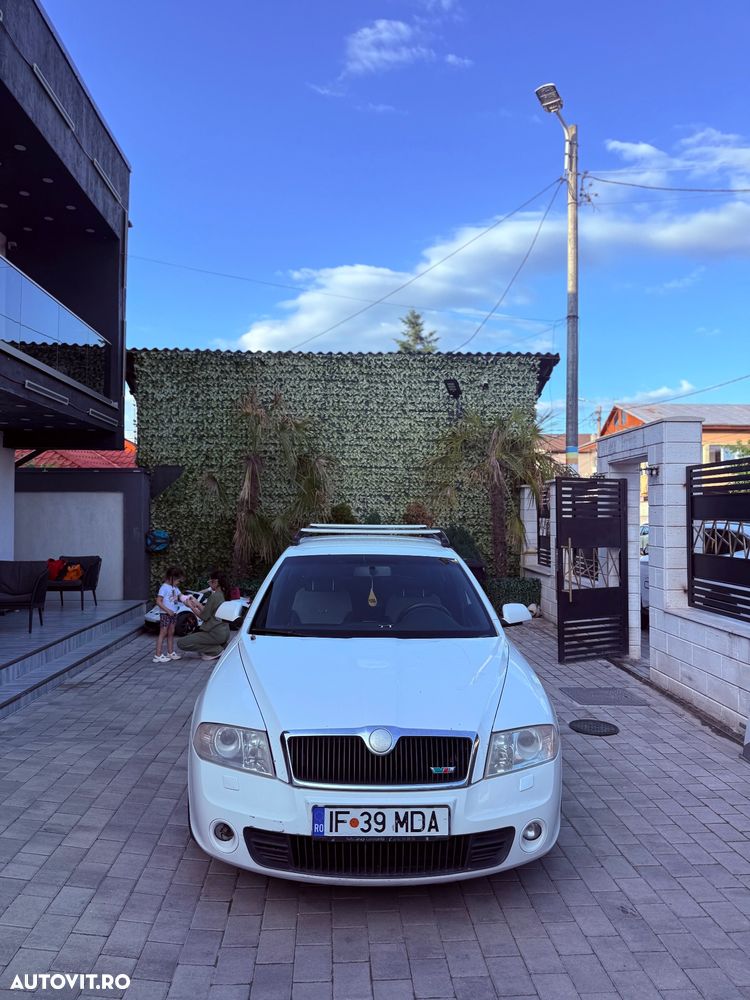 Skoda Octavia 2.0 TFSI RS - 1