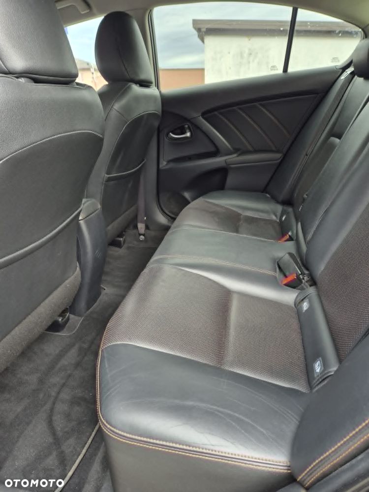 Toyota Avensis 2.0 Prestige MS - 6