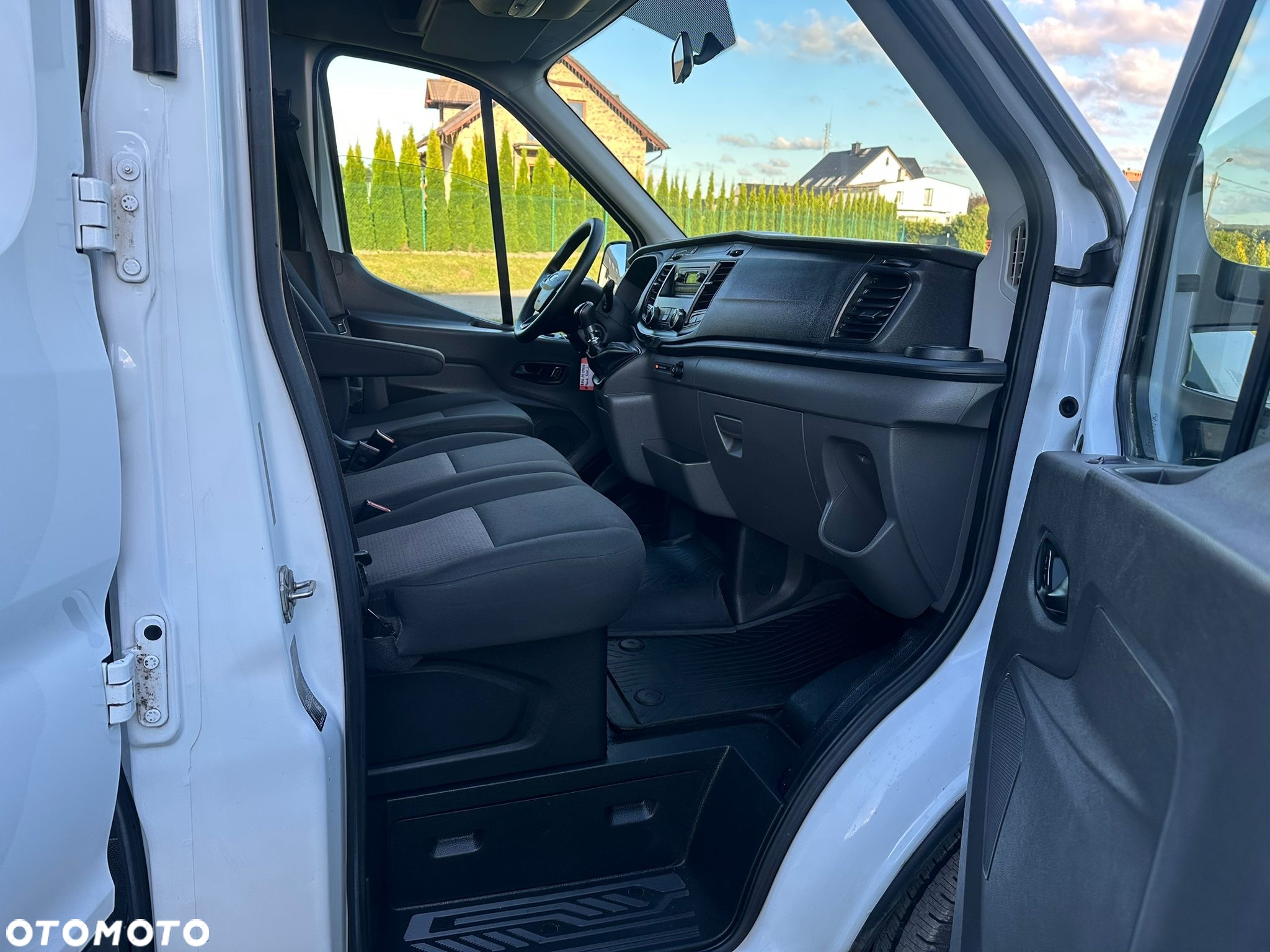 Ford Transit - 10