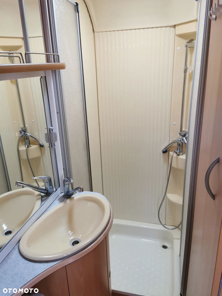 Dethleffs Camper - 7