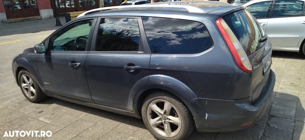 Ford Focus 1.6 TDCI DPF Titanium - 3