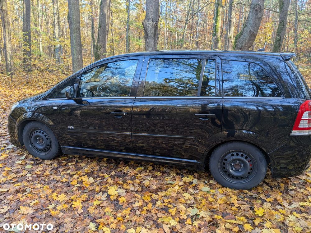 Opel Zafira - 4