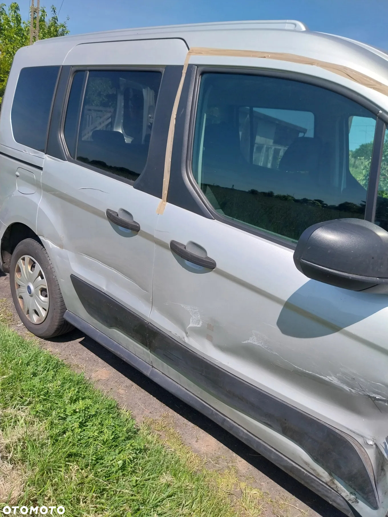 Ford Transit Connect - 4