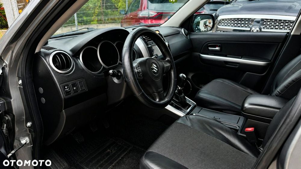 Suzuki Grand Vitara - 7