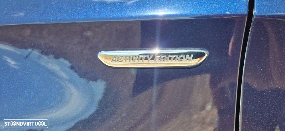 Mercedes-Benz GLA 180 d Aut. - 13