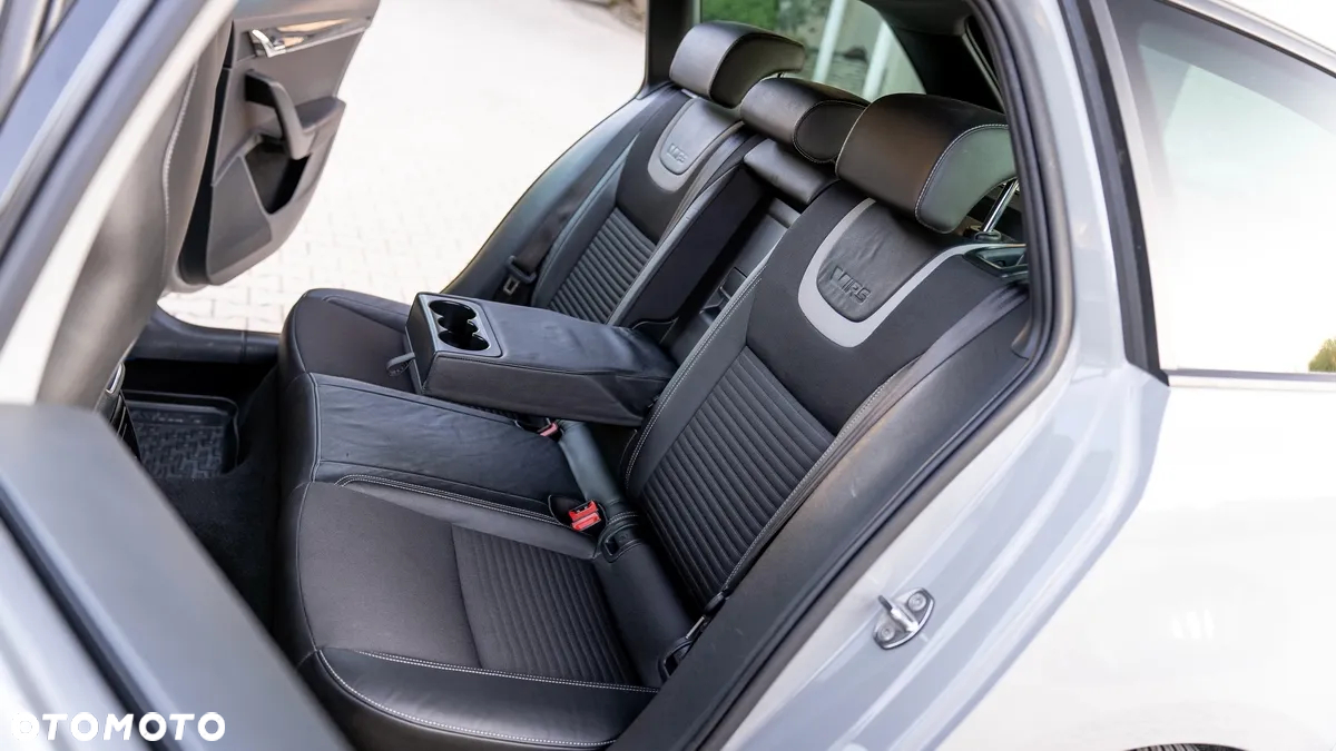 Skoda Octavia 2.0 TDI RS DSG - 29