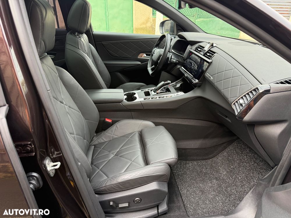 DS Automobiles DS 7 Crossback - 16