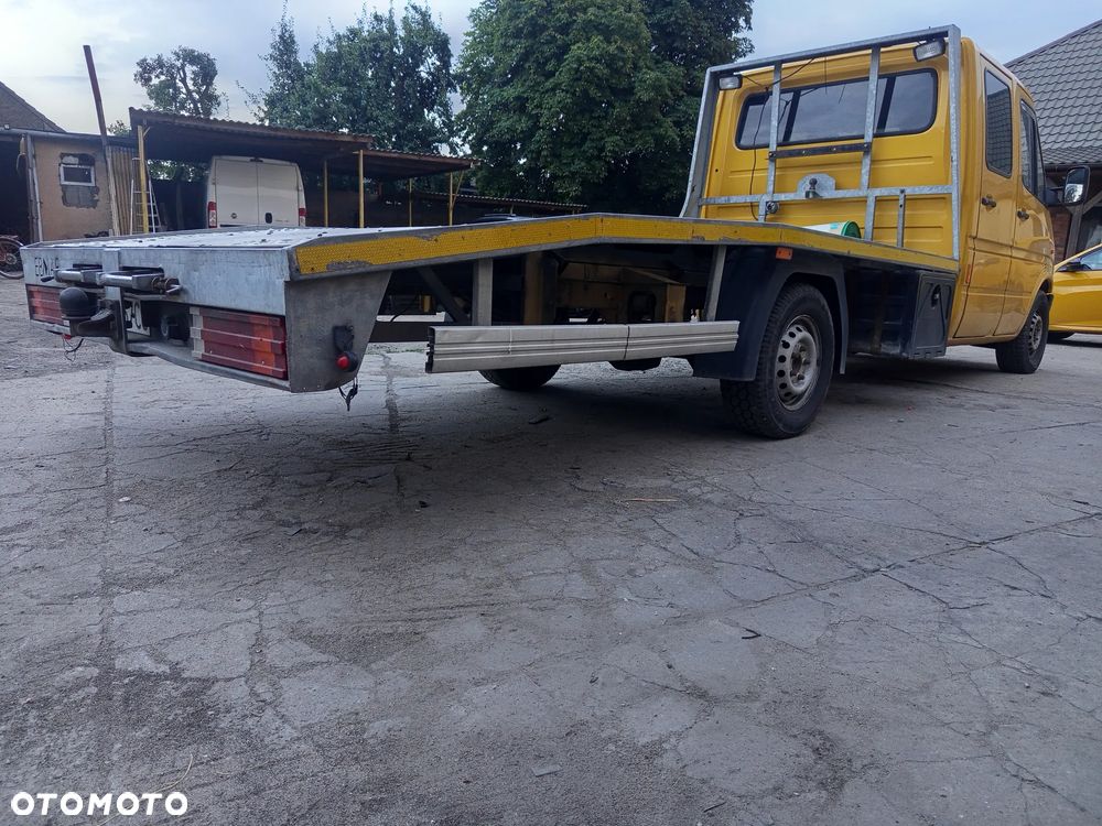 Mercedes-Benz Sprinter 312 - 4