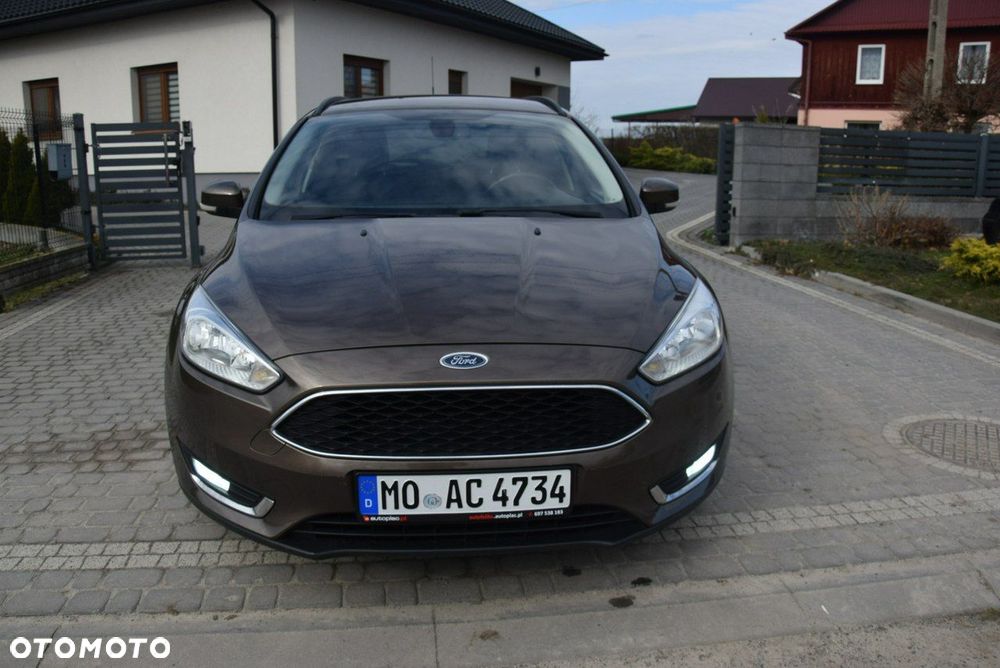Ford Focus 1.5 EcoBlue STart-Stopp-System TITANIUM - 36
