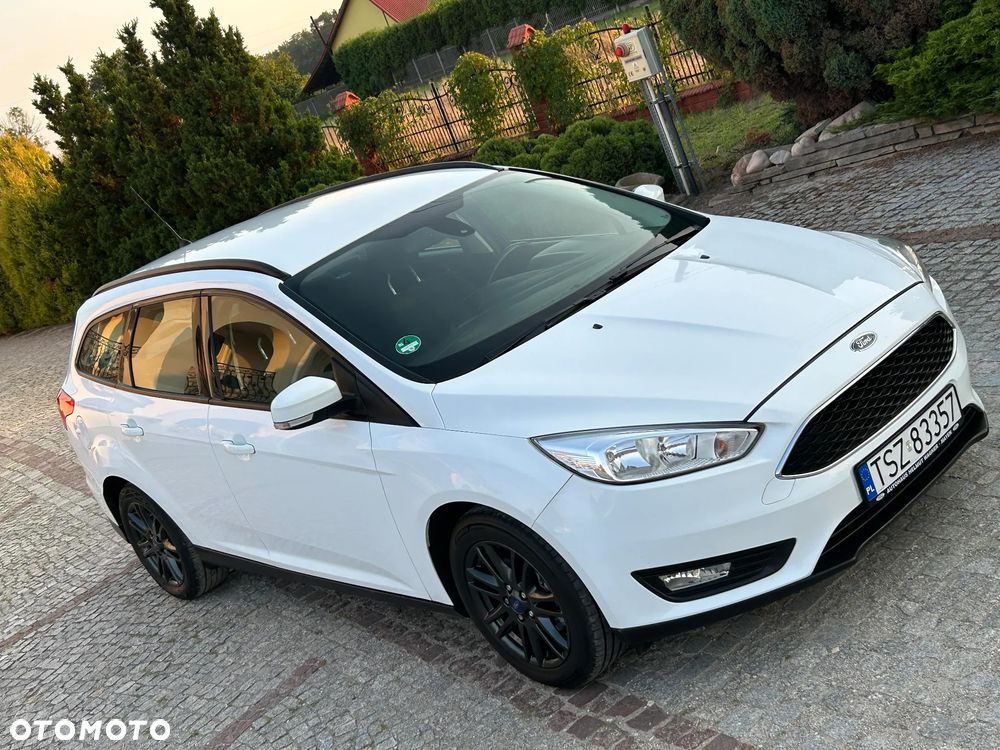 Ford Focus - 26