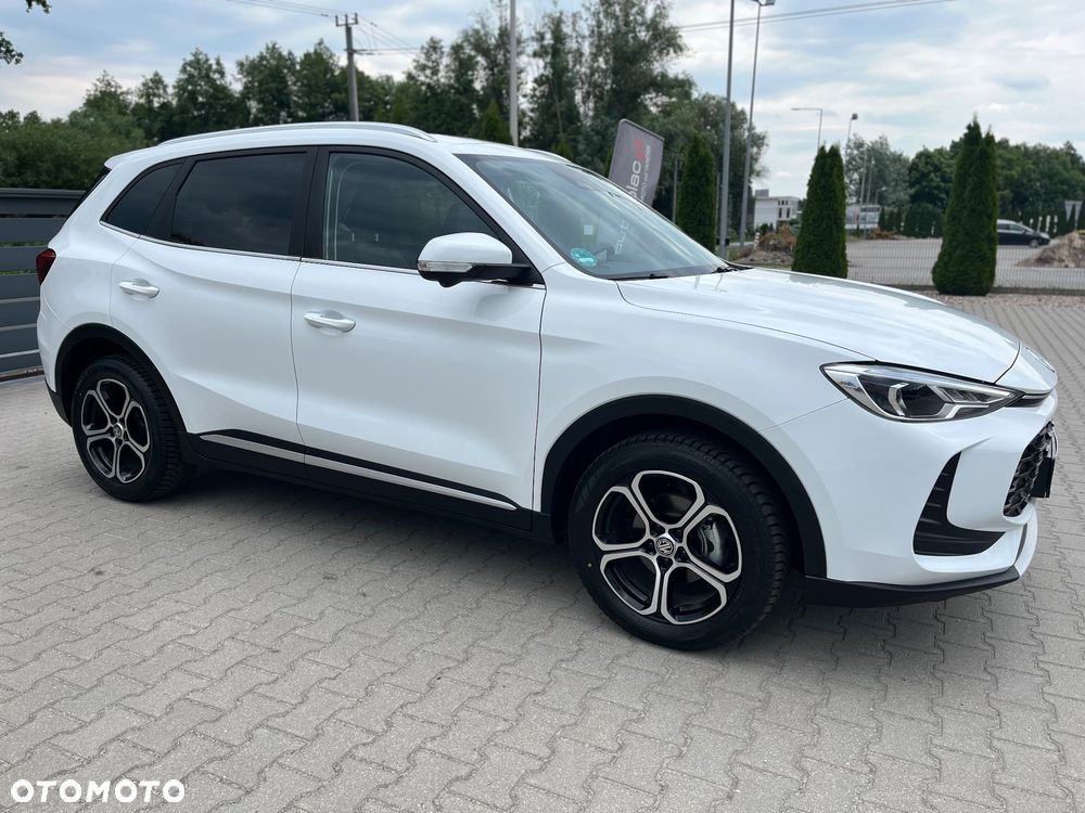 MG ZS 1.5 Excite - 12