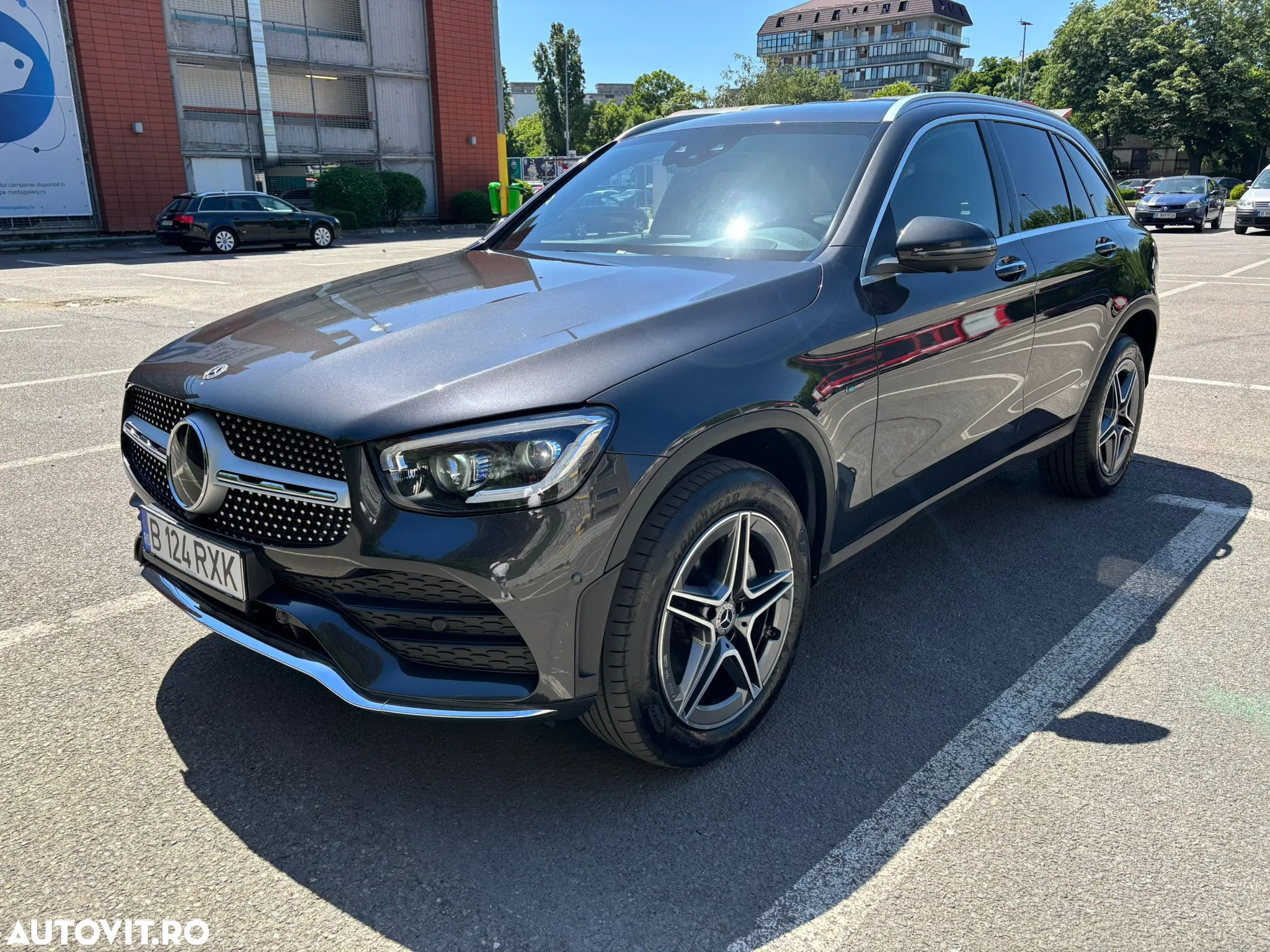 Mercedes-Benz GLC 300 de 4Matic 9G-TRONIC AMG Line Plus - 18