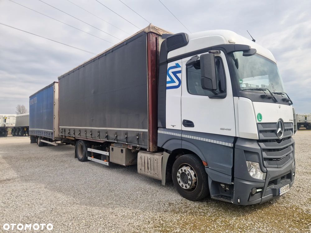 Mercedes-Benz Actros - 2