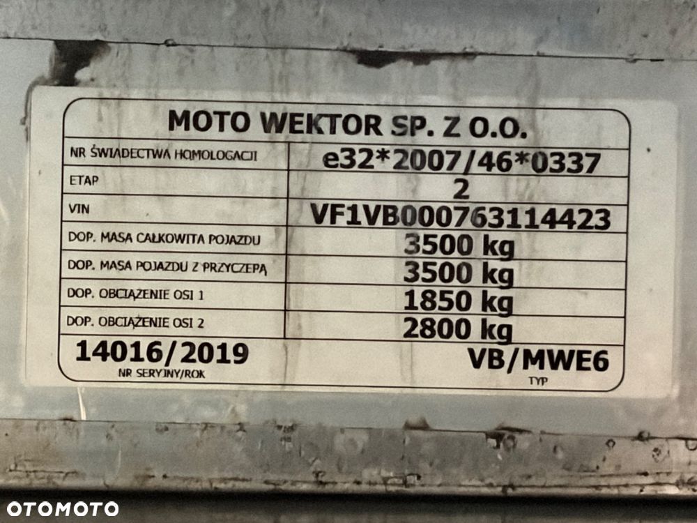 Renault Master Bliźniak 3500kg - 15