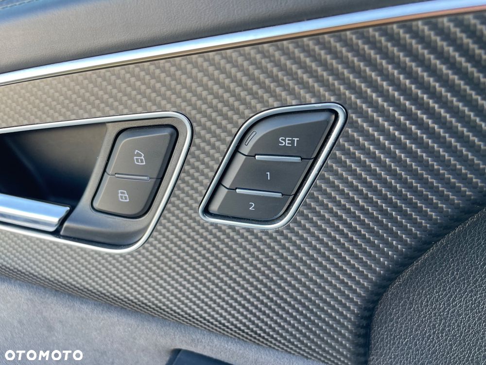 Audi RS Q8 TFSI mHEV Quattro Tiptronic - 33