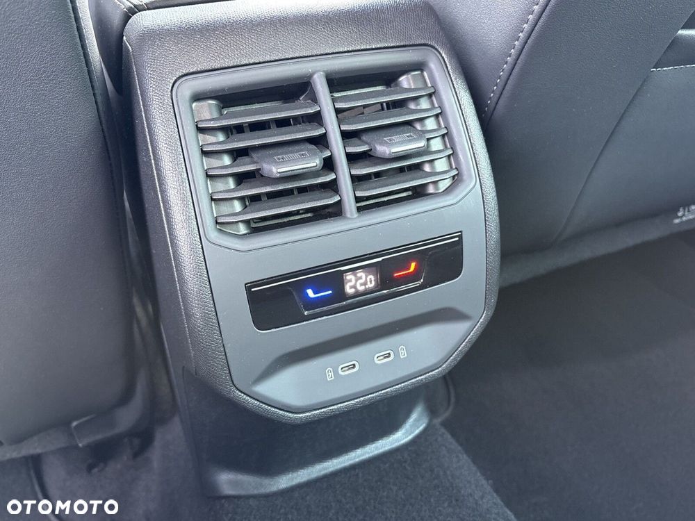 Cupra Leon 1.5 eTSI DSG - 34