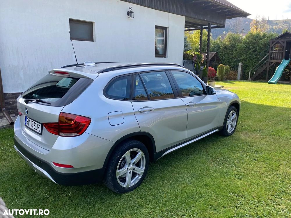 BMW X1 xDrive20d Aut. Sport Line - 2