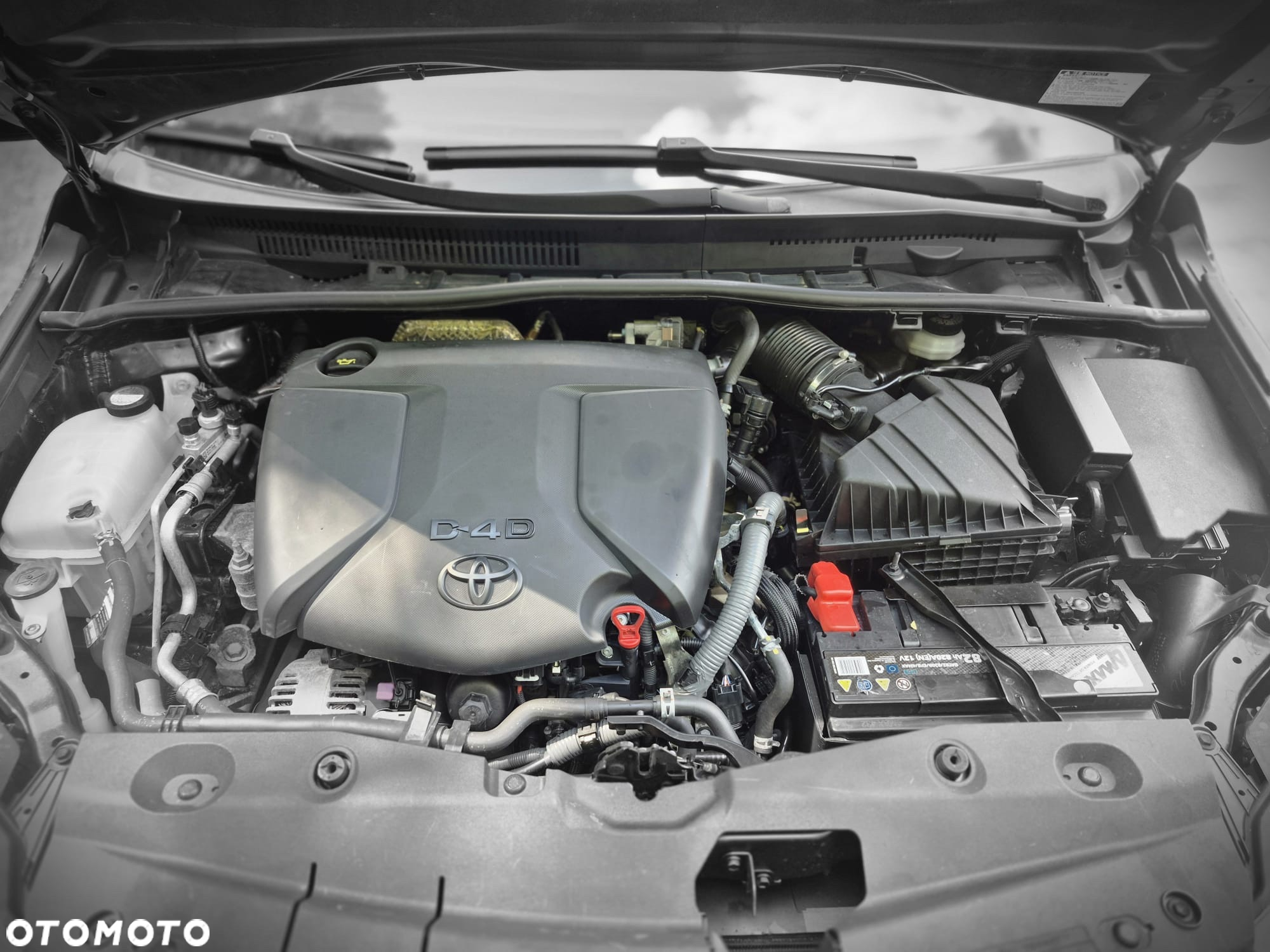 Toyota Avensis 2.0 D-4D Premium - 16