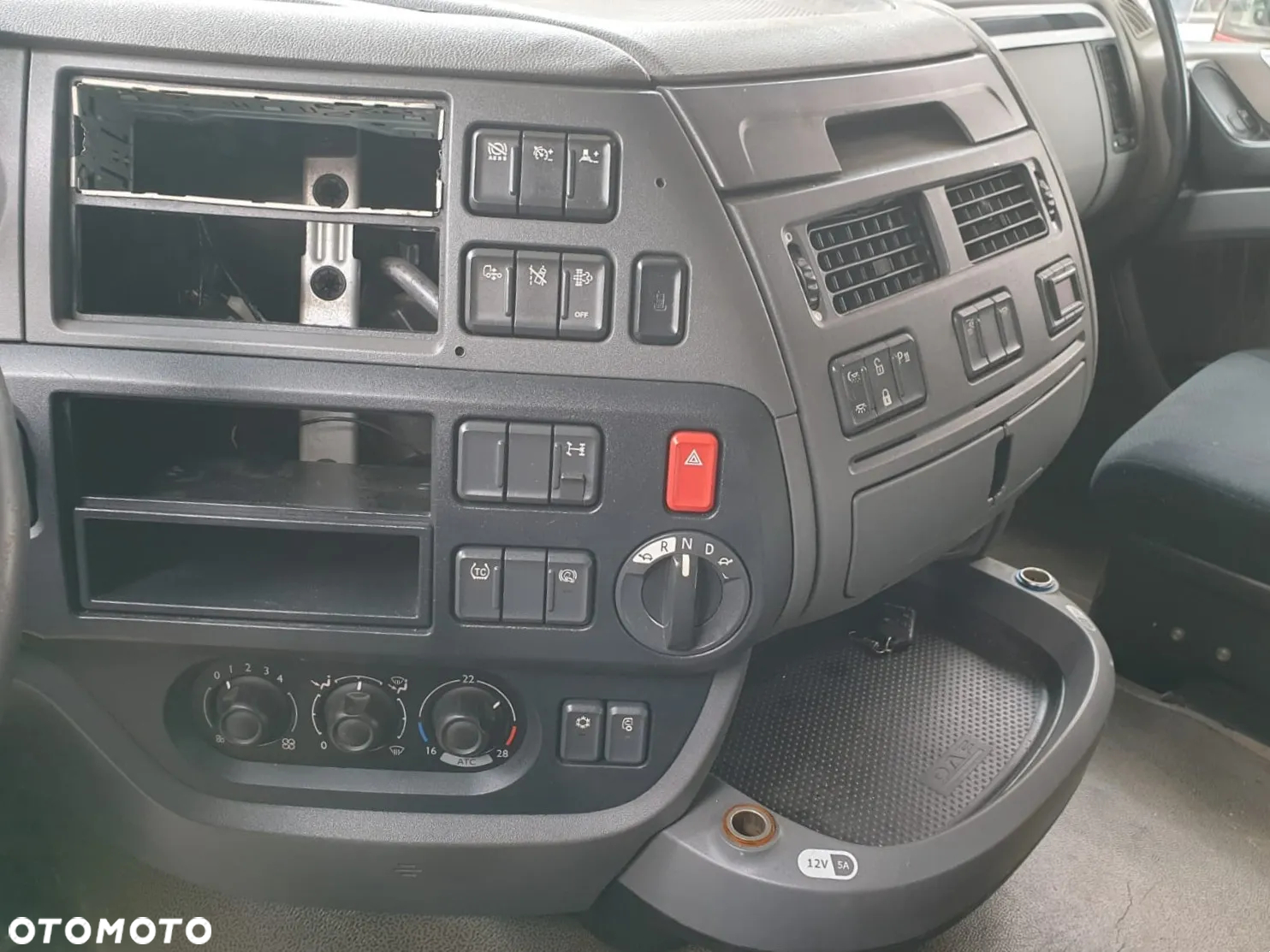 KABINA DAF XF 106 - 8
