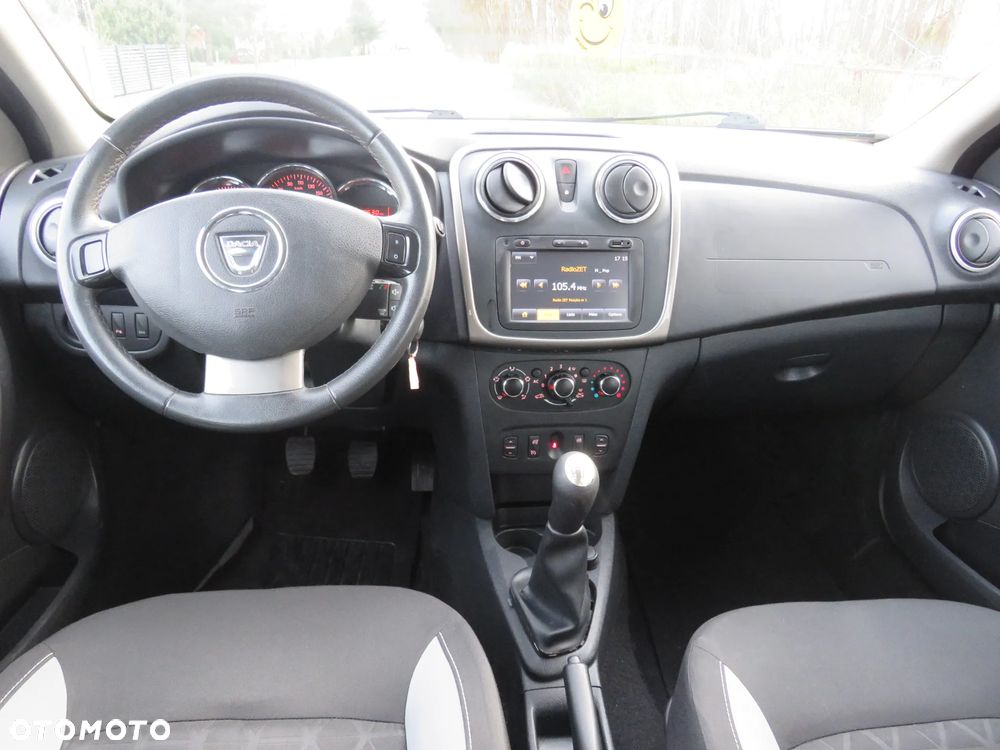 Dacia Sandero Stepway 1.5 dCi - 8